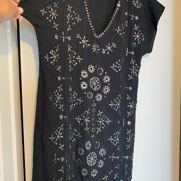 Unique dress from Farm Rio - Picture 2 of 5